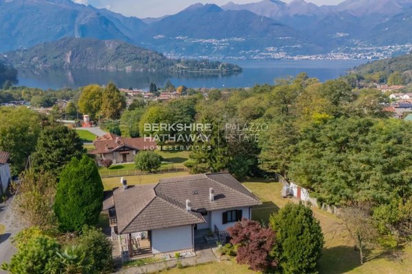 casa indipendente in vendita a Colico
