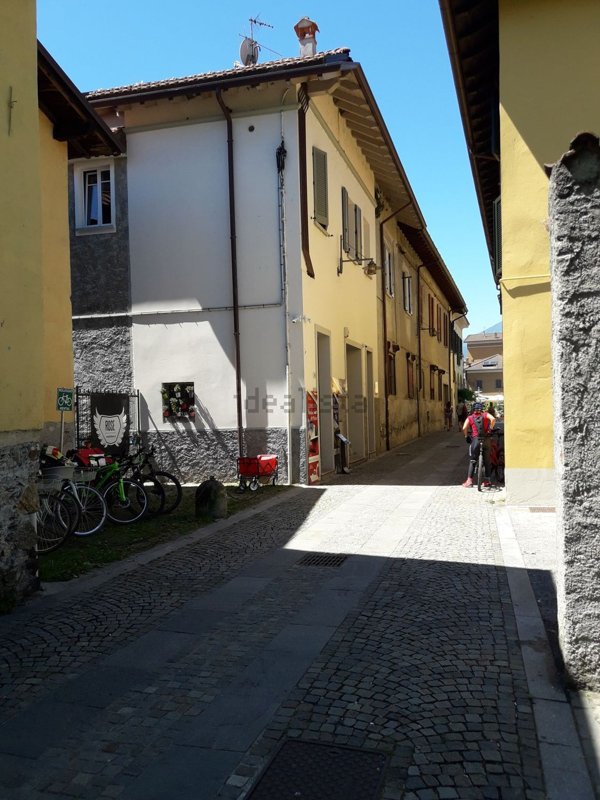 negozio in vendita a Colico