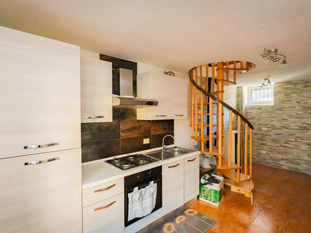 appartamento in vendita a Colico