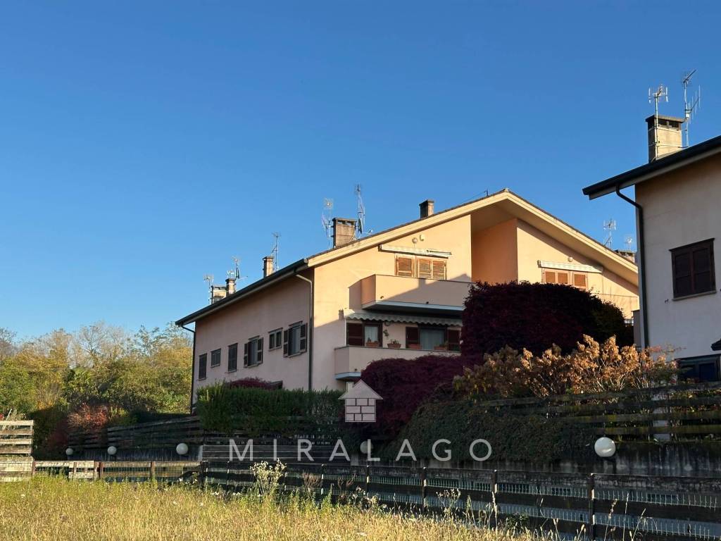 appartamento in vendita a Colico