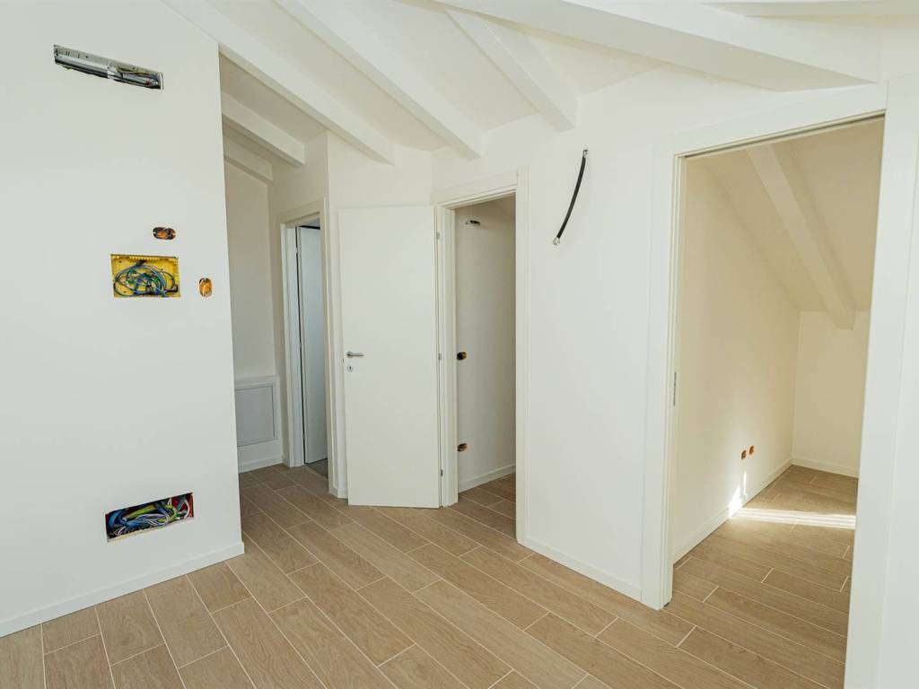 appartamento in vendita a Colico