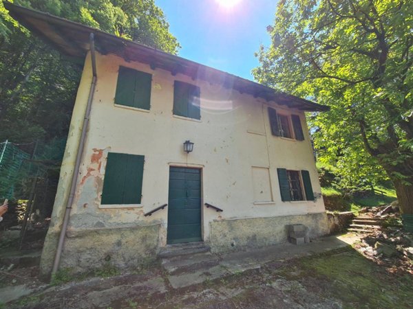 casa indipendente in vendita a Colico