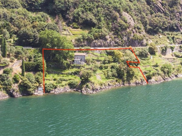 casa indipendente in vendita a Colico