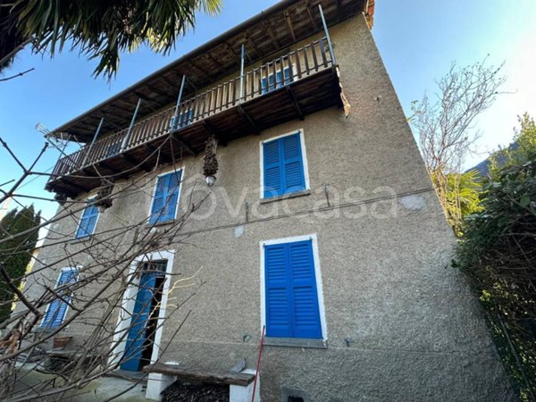 casa indipendente in vendita a Colico