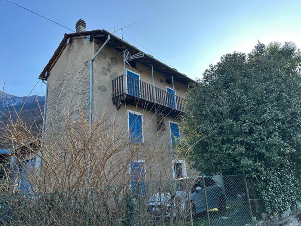 casa indipendente in vendita a Colico