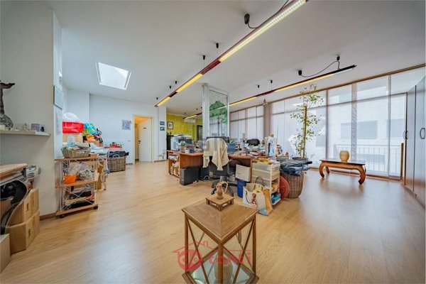 ufficio in vendita a Colico