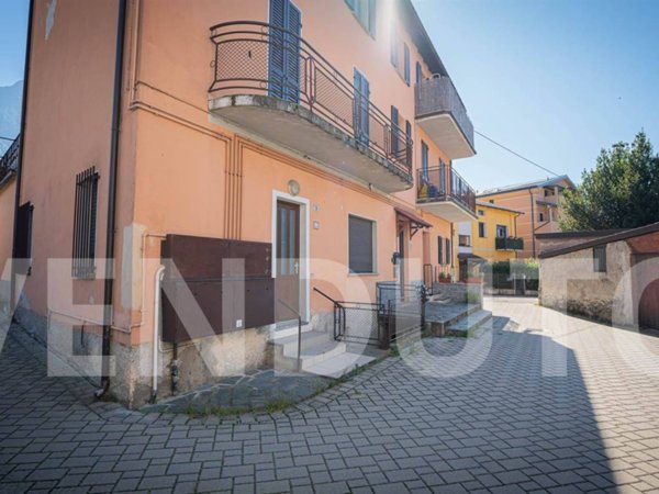 appartamento in vendita a Colico