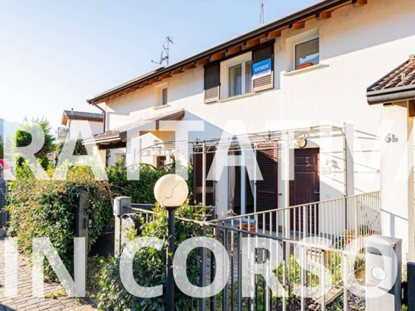 casa indipendente in vendita a Colico