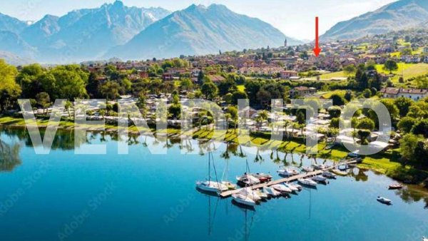 terreno edificabile in vendita a Colico