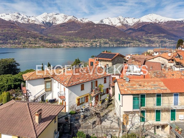 casa semindipendente in vendita a Colico in zona Olgiasca