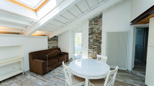 appartamento in vendita a Colico in zona Curcio