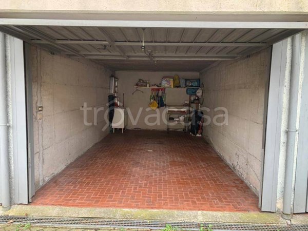 casa indipendente in vendita a Colico