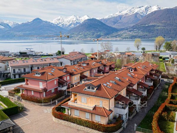 appartamento in vendita a Colico