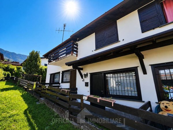 casa indipendente in vendita a Colico in zona Olgiasca