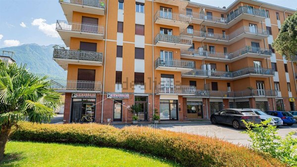 appartamento in vendita a Colico