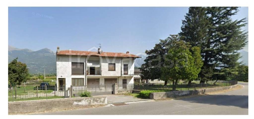 casa indipendente in vendita a Colico in zona Curcio