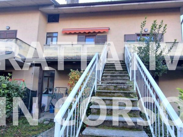 appartamento in vendita a Colico in zona Curcio