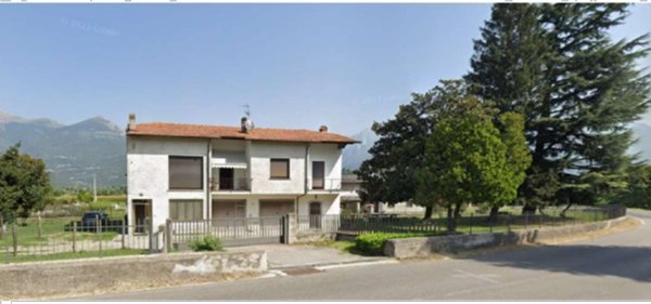 casa indipendente in vendita a Colico