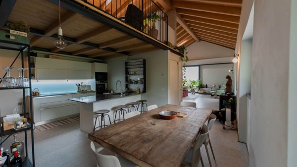 casa indipendente in vendita a Colico in zona Curcio