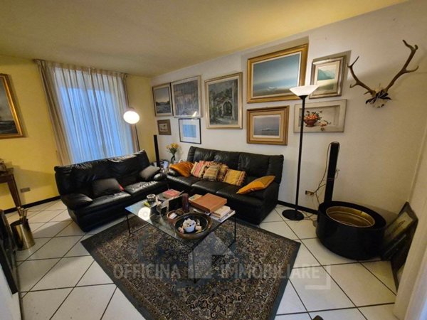 casa indipendente in vendita a Colico in zona Villatico