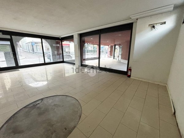 appartamento in vendita a Colico in zona Villatico