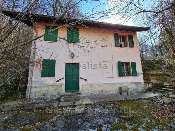 casa indipendente in vendita a Colico in zona Curcio