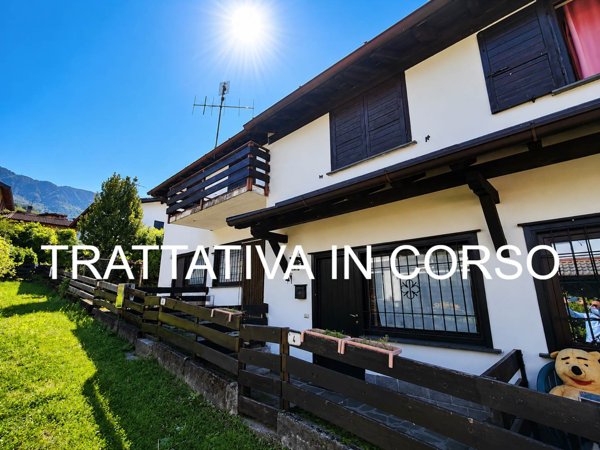 casa indipendente in vendita a Colico in zona Curcio