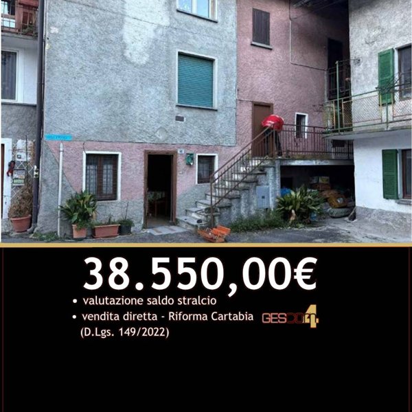 appartamento in vendita a Colico in zona Curcio
