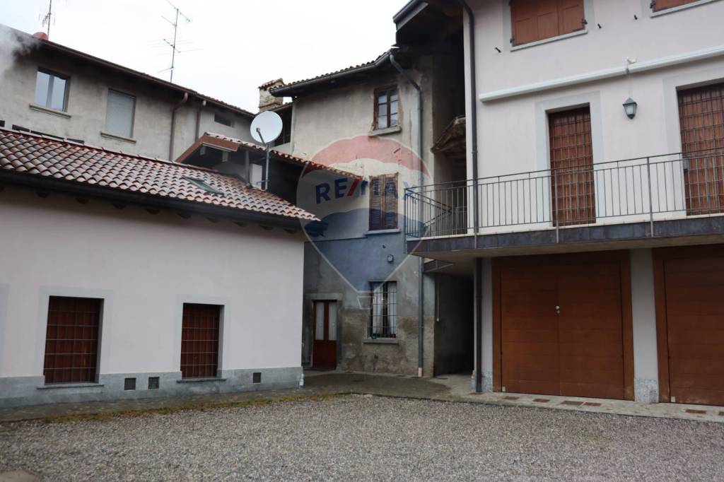 appartamento in vendita a Colle Brianza in zona Ravellino