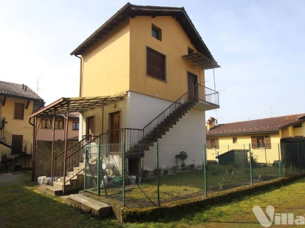 casa indipendente in vendita a Colle Brianza in zona Nava