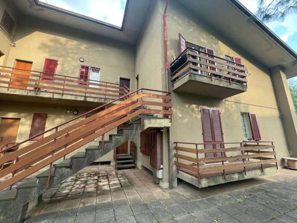 appartamento in vendita a Colle Brianza in zona Nava