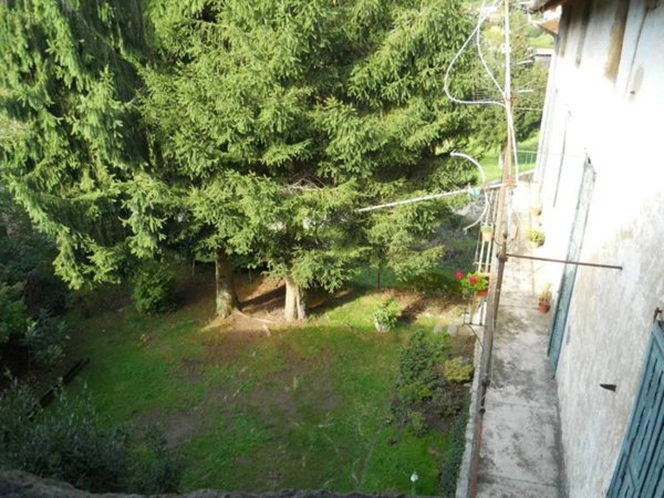 casa indipendente in vendita a Colle Brianza in zona Nava