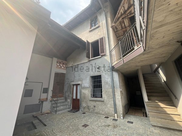 appartamento in vendita a Colle Brianza