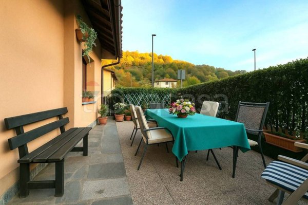 appartamento in vendita a Colle Brianza in zona Nava