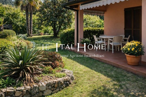 casa indipendente in vendita a Colle Brianza in zona Nava