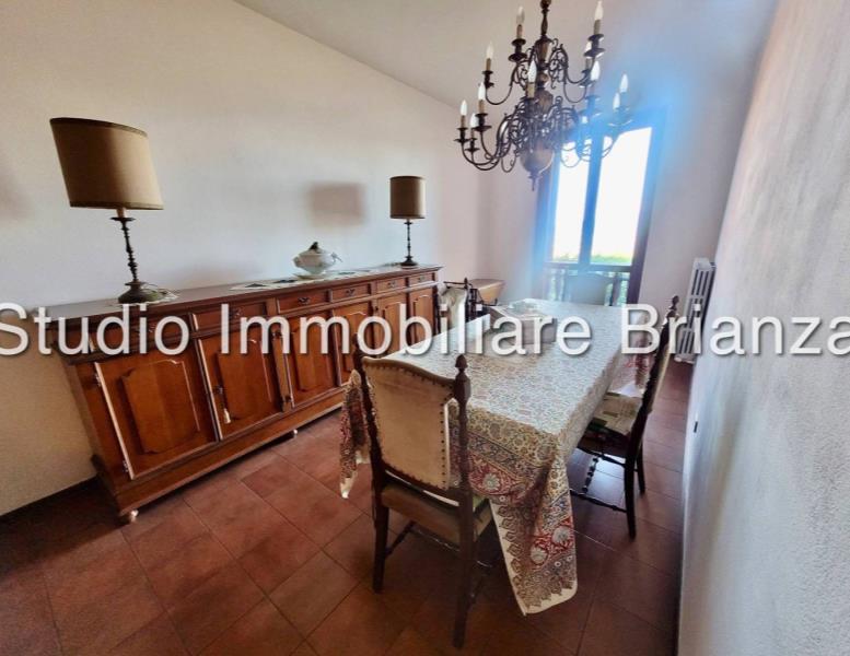 appartamento in vendita a Colle Brianza in zona Ravellino