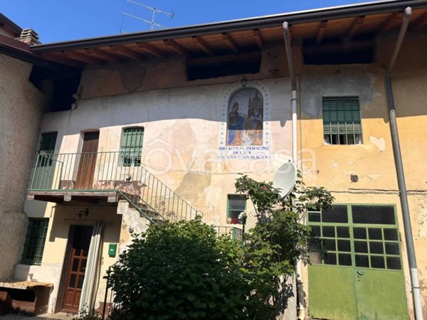 casa indipendente in vendita a Colle Brianza in zona Ravellino