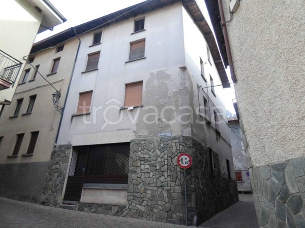 casa indipendente in vendita a Cortenova