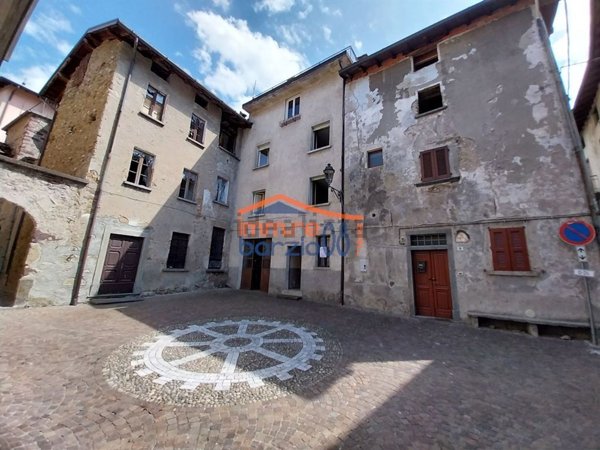 casa indipendente in vendita a Cortenova
