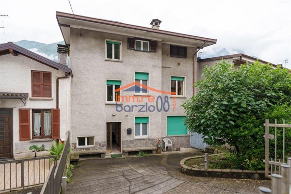 casa semindipendente in vendita a Cortenova