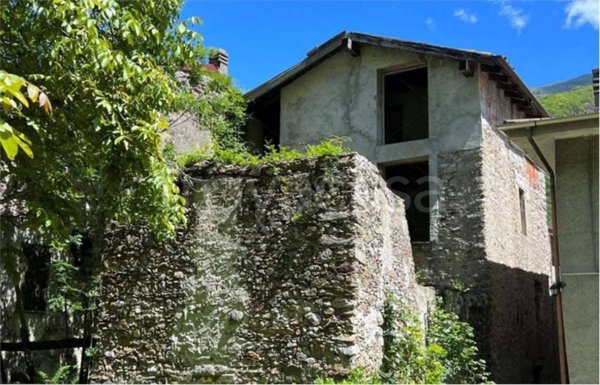 appartamento in vendita a Cortenova