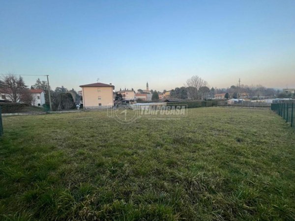 terreno edificabile in vendita a Costa Masnaga