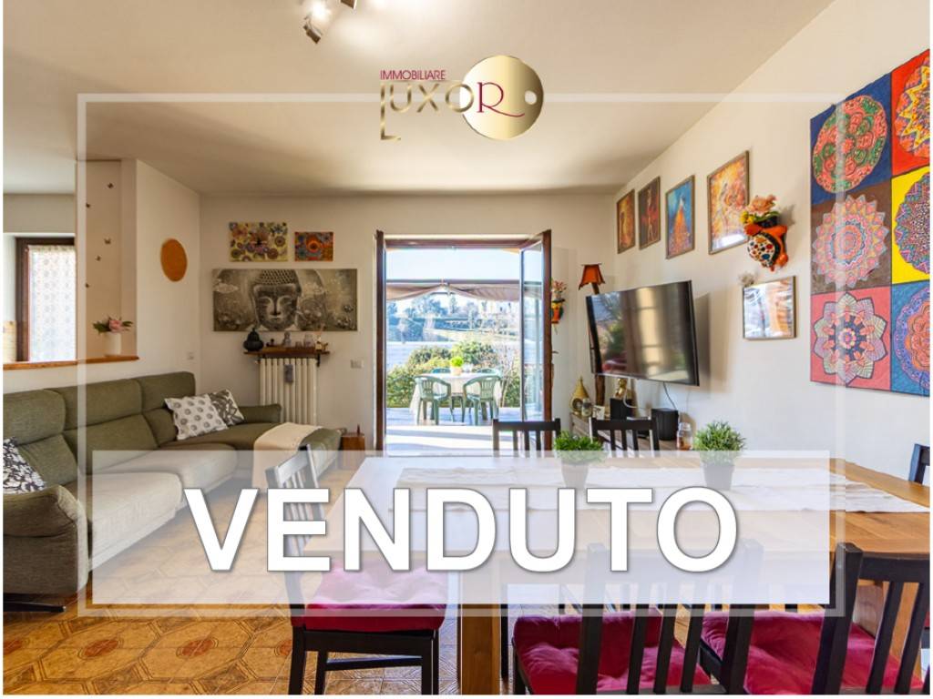 appartamento in vendita a Costa Masnaga