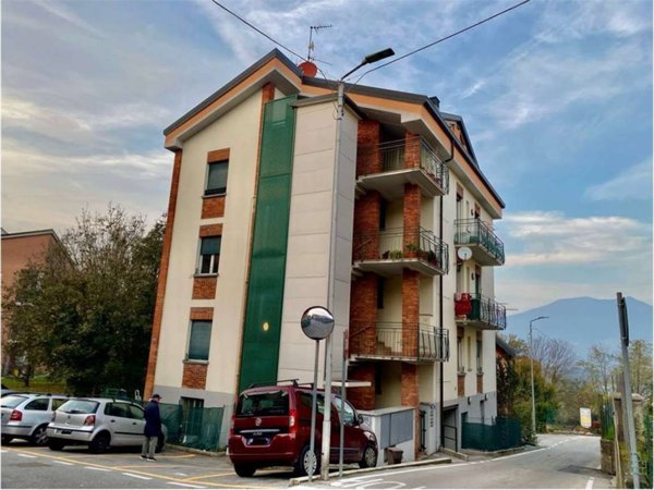 intera palazzina in vendita a Costa Masnaga