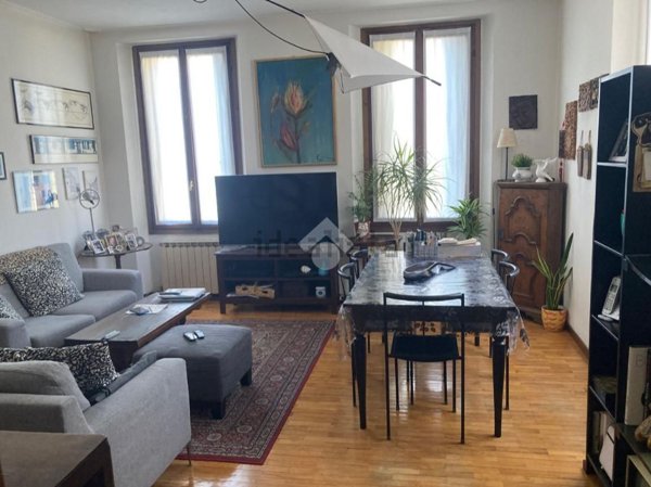 appartamento in vendita a Costa Masnaga