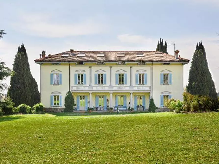 casa indipendente in vendita a Costa Masnaga