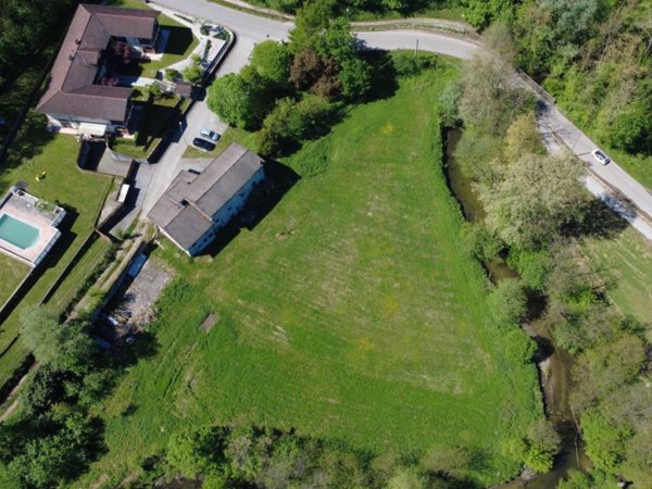 terreno edificabile in vendita a Costa Masnaga
