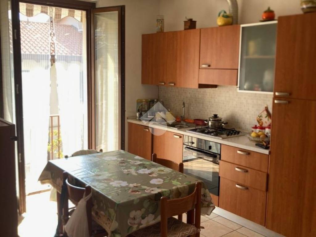 appartamento in vendita a Costa Masnaga