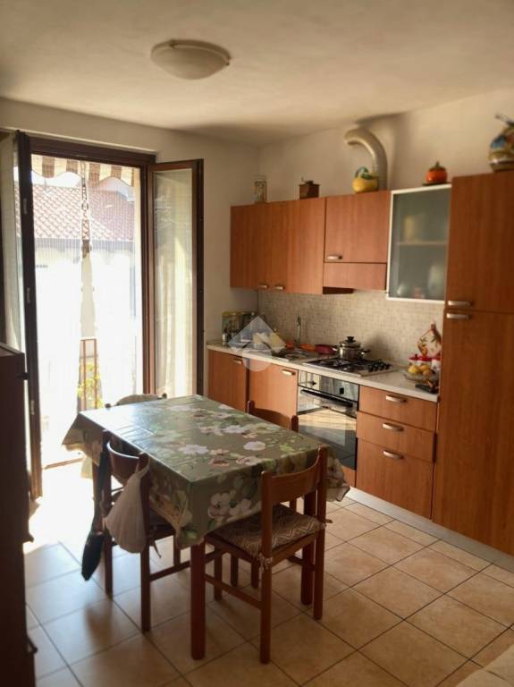 appartamento in vendita a Costa Masnaga