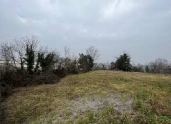 terreno edificabile in vendita a Costa Masnaga